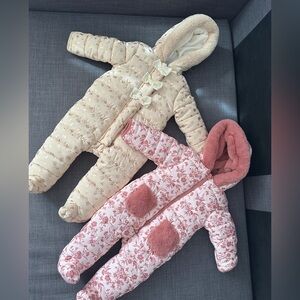 2pcs Nicole Miller infant girls snowsuits zippered fronts Bundle 3/6M & 6/9M